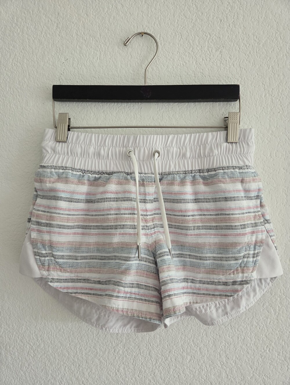 Athleta Cabo Beachside Linen Shorts Size 0 Drawstring Stripe Pink Blue Natural
